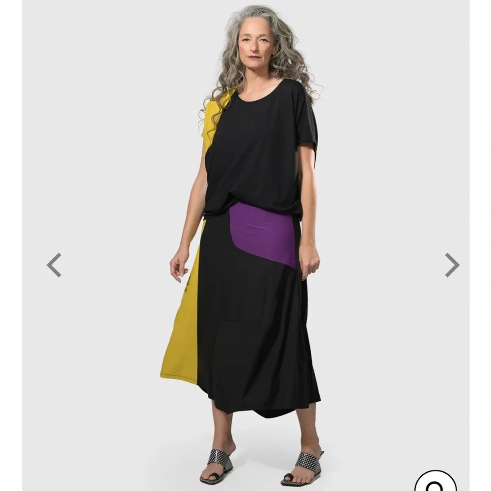 NWT TEKBIKA - alembika SWING SKIRT, MULTI/YELLOW size 4 (12-14)